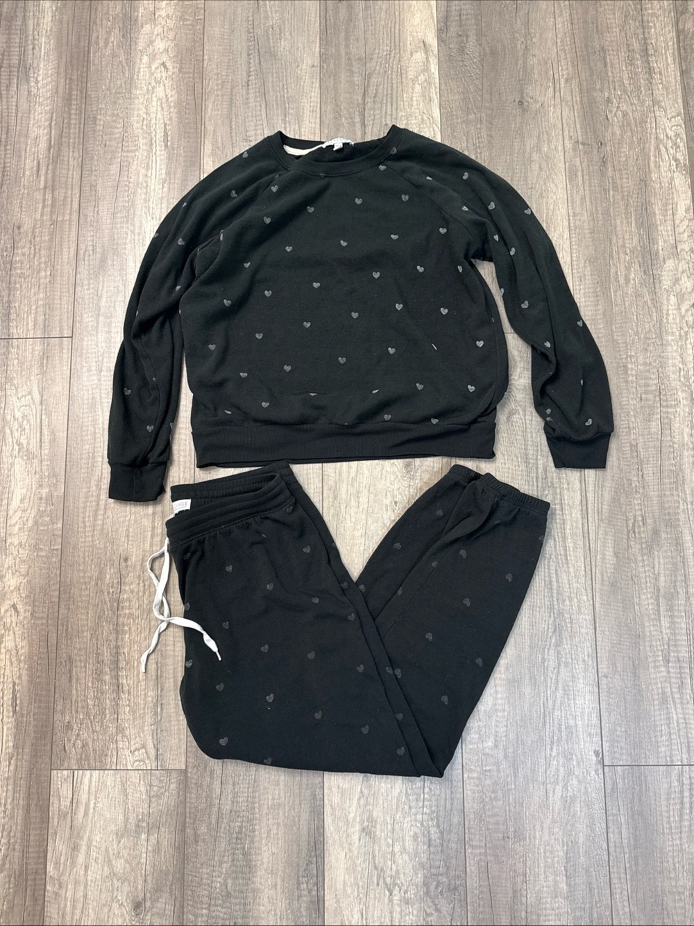 P.J. Salvage Black Heart-Print Pajama Set